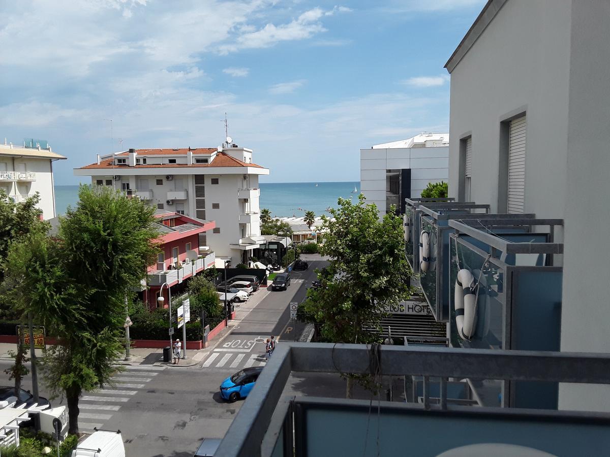 Hotel Le Vele Riccione Dış mekan fotoğraf